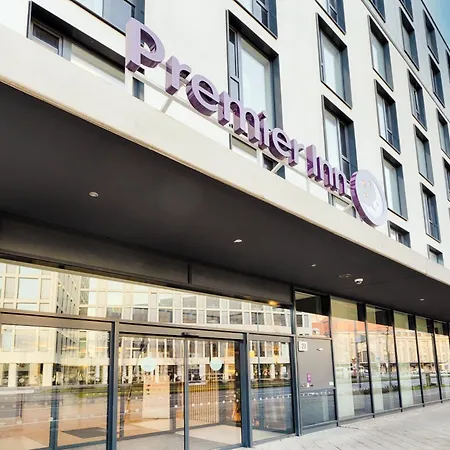 Premier Hahnekamm